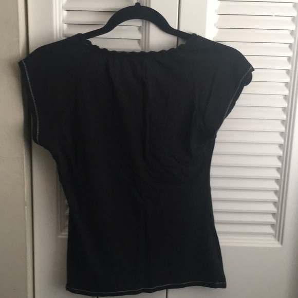 Cute and comfortable top - Picture 3 of 3